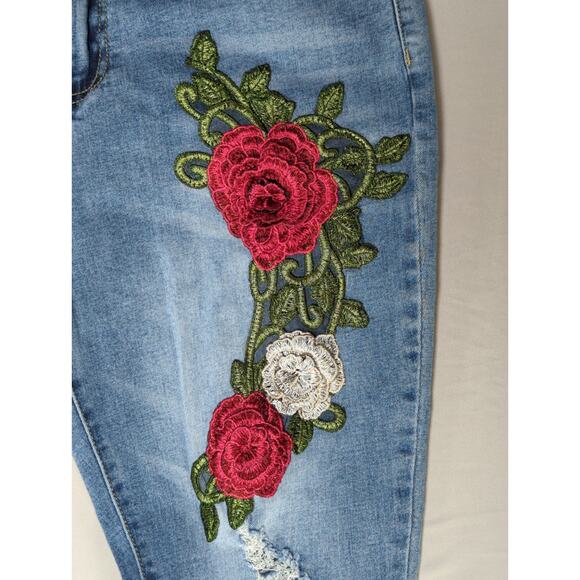 Masseys Rose Embroidered Distressed Skinny Jeans Blue Denim Size 14 - Picture 5 of 16